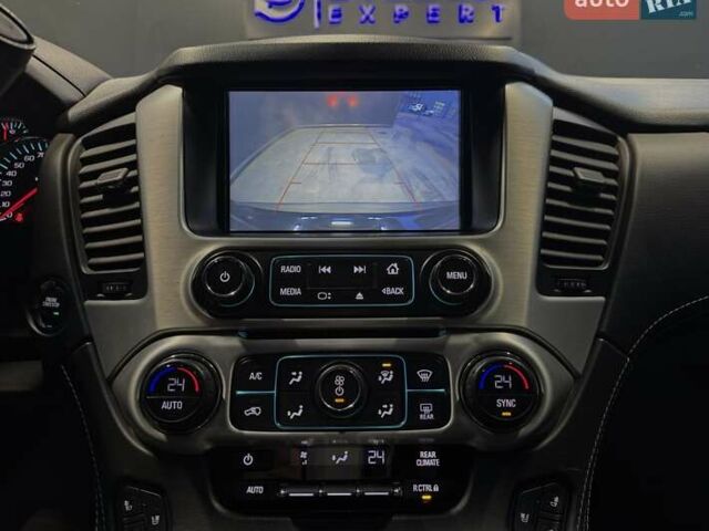 Черный ДжиЭмСи Юкон, объемом двигателя 5.3 л и пробегом 102 тыс. км за 40000 $, фото 30 на Automoto.ua