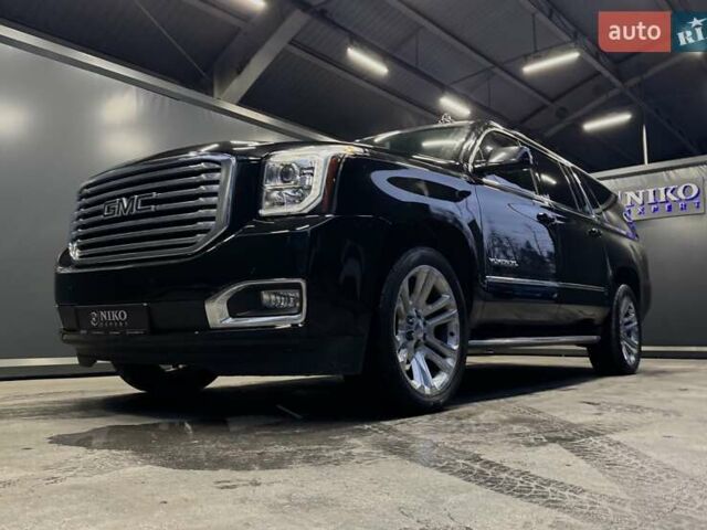 Черный ДжиЭмСи Юкон, объемом двигателя 5.3 л и пробегом 102 тыс. км за 40000 $, фото 4 на Automoto.ua