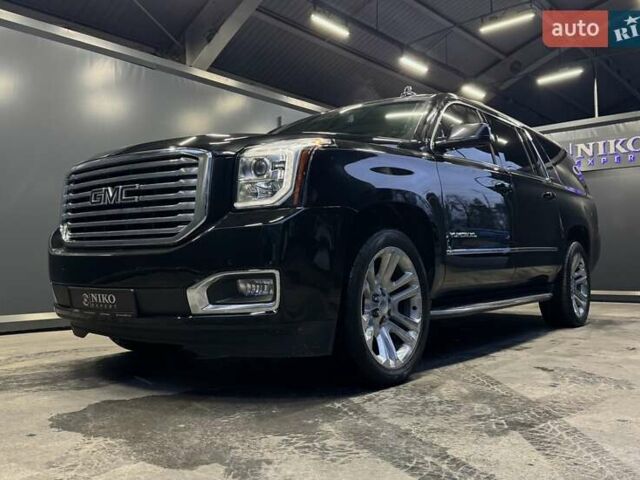 Черный ДжиЭмСи Юкон, объемом двигателя 5.3 л и пробегом 102 тыс. км за 40000 $, фото 1 на Automoto.ua