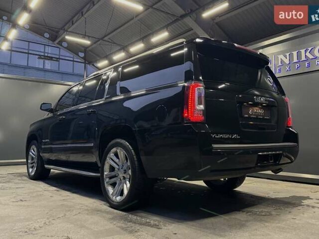 Черный ДжиЭмСи Юкон, объемом двигателя 5.3 л и пробегом 102 тыс. км за 40000 $, фото 10 на Automoto.ua