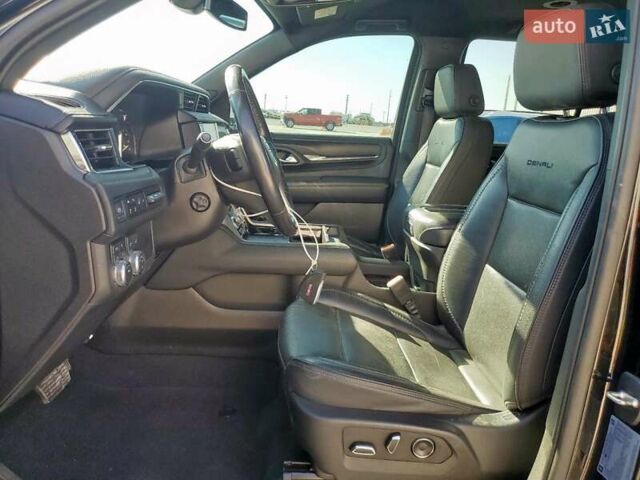 Чорний ДжіЕмСі Yukon, об'ємом двигуна 6.16 л та пробігом 115 тис. км за 23000 $, фото 6 на Automoto.ua