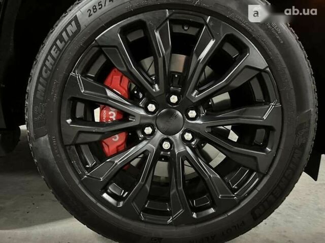 ДжиЭмСи Юкон, объемом двигателя 6.2 л и пробегом 7 тыс. км за 219000 $, фото 6 на Automoto.ua