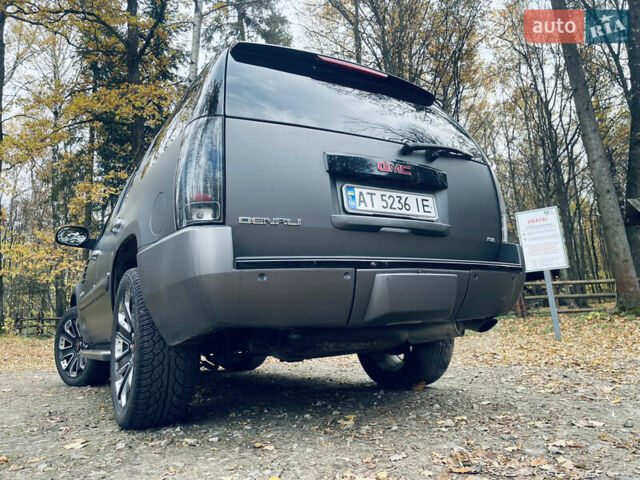 ДжиЭмСи Юкон 2006 в Ивано-Франковске на Automoto.ua Серый ДжиЭмСи Юкон, объемом двигателя 6.16 л и пробегом 236 тыс. км за 15000 $, фото 22 на Automoto.ua