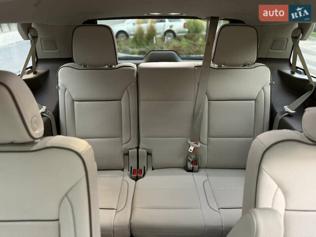 Сірий ДжіЕмСі Yukon, об'ємом двигуна 6.16 л та пробігом 30 тис. км за 83500 $, фото 73 на Automoto.ua