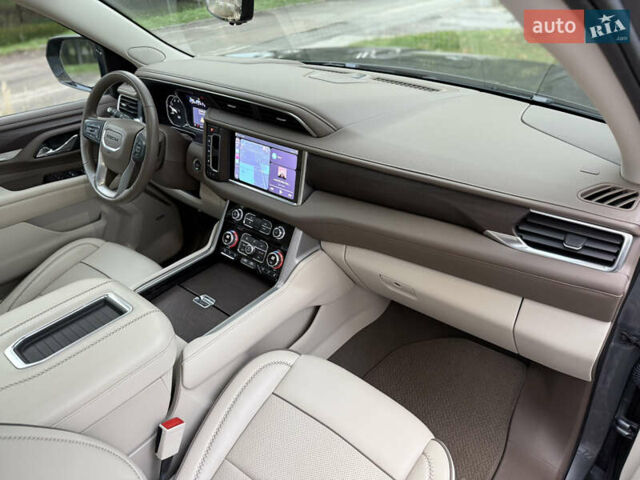 Сірий ДжіЕмСі Yukon, об'ємом двигуна 6.16 л та пробігом 30 тис. км за 83500 $, фото 88 на Automoto.ua