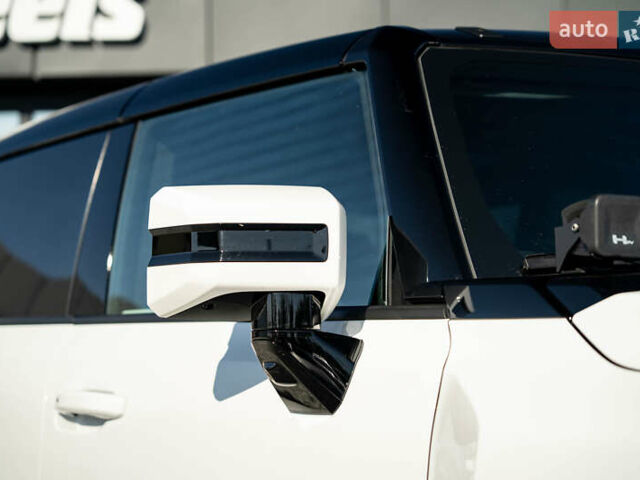 Белый ДжиЭмСи Hummer EV, объемом двигателя 0 л и пробегом 20 тыс. км за 107900 $, фото 19 на Automoto.ua