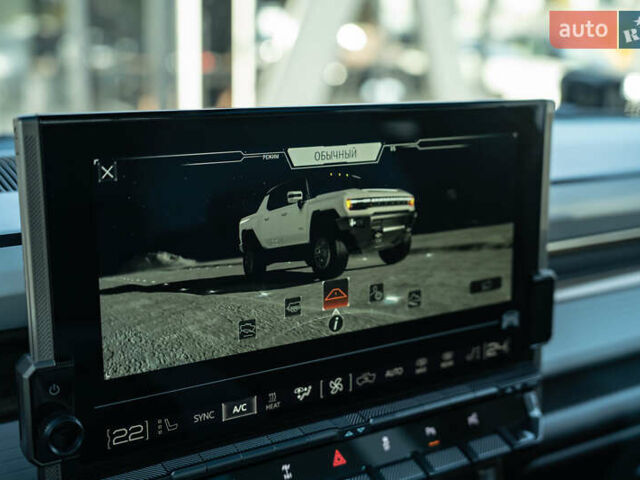 Белый ДжиЭмСи Hummer EV, объемом двигателя 0 л и пробегом 20 тыс. км за 107900 $, фото 47 на Automoto.ua