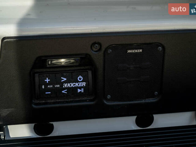 Белый ДжиЭмСи Hummer EV, объемом двигателя 0 л и пробегом 20 тыс. км за 107900 $, фото 12 на Automoto.ua