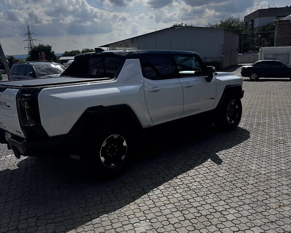 Белый ДжиЭмСи Hummer EV, объемом двигателя 0 л и пробегом 16 тыс. км за 130000 $, фото 8 на Automoto.ua