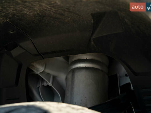 Белый ДжиЭмСи Hummer EV, объемом двигателя 0 л и пробегом 20 тыс. км за 107900 $, фото 24 на Automoto.ua