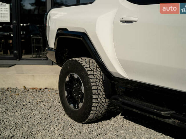 Белый ДжиЭмСи Hummer EV, объемом двигателя 0 л и пробегом 20 тыс. км за 107900 $, фото 14 на Automoto.ua