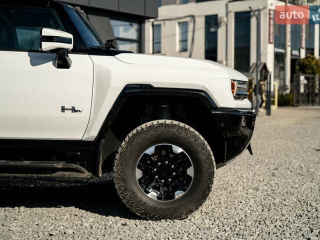 Белый ДжиЭмСи Hummer EV, объемом двигателя 0 л и пробегом 20 тыс. км за 107900 $, фото 26 на Automoto.ua