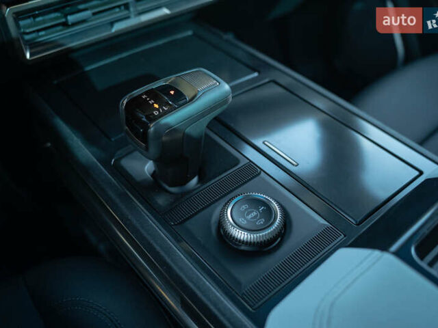 Белый ДжиЭмСи Hummer EV, объемом двигателя 0 л и пробегом 20 тыс. км за 107900 $, фото 54 на Automoto.ua