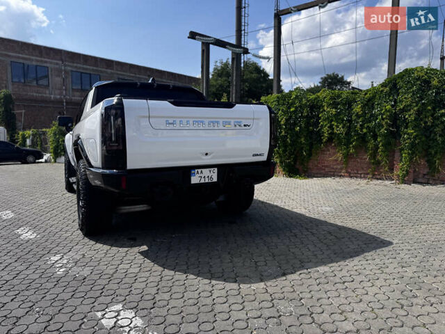Белый ДжиЭмСи Hummer EV, объемом двигателя 0 л и пробегом 16 тыс. км за 130000 $, фото 10 на Automoto.ua