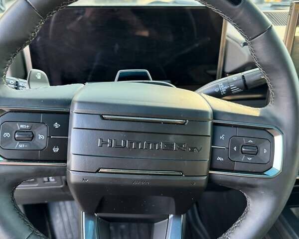 Серый ДжиЭмСи Hummer EV, объемом двигателя 0 л и пробегом 5 тыс. км за 115000 $, фото 26 на Automoto.ua