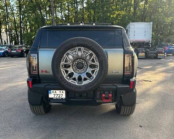 Серый ДжиЭмСи Hummer EV, объемом двигателя 0 л и пробегом 5 тыс. км за 115000 $, фото 3 на Automoto.ua
