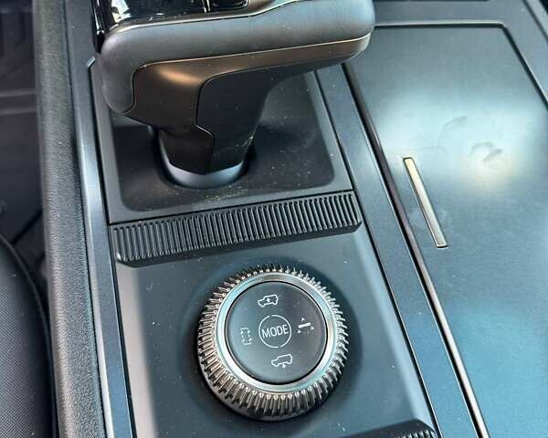 Серый ДжиЭмСи Hummer EV, объемом двигателя 0 л и пробегом 5 тыс. км за 115000 $, фото 25 на Automoto.ua