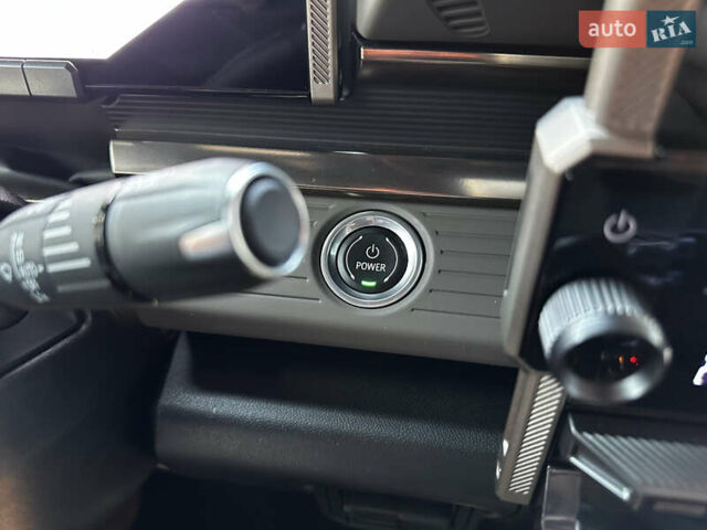 Серый ДжиЭмСи Hummer EV, объемом двигателя 0 л и пробегом 7 тыс. км за 99000 $, фото 27 на Automoto.ua