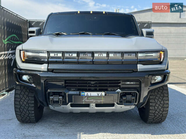 Серый ДжиЭмСи Hummer EV, объемом двигателя 0 л и пробегом 7 тыс. км за 99000 $, фото 2 на Automoto.ua