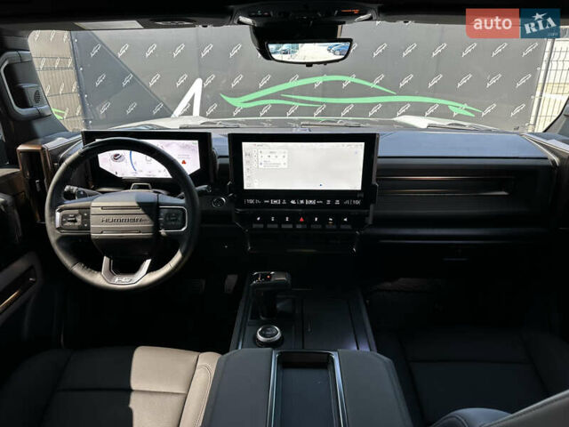 Серый ДжиЭмСи Hummer EV, объемом двигателя 0 л и пробегом 7 тыс. км за 99000 $, фото 16 на Automoto.ua