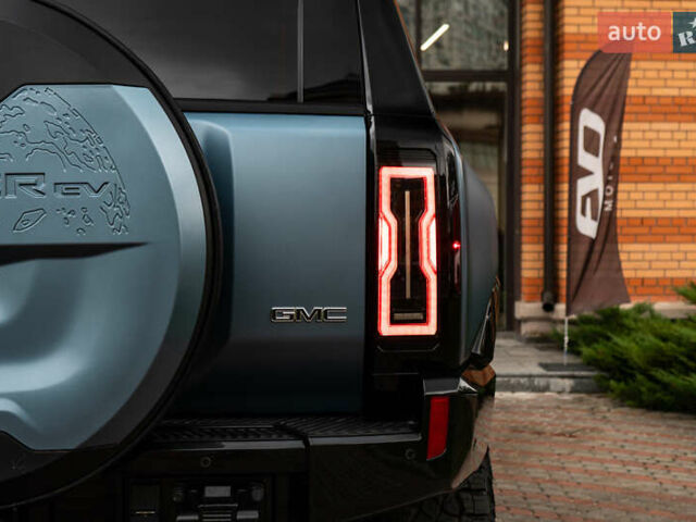 Синий ДжиЭмСи Hummer EV, объемом двигателя 0 л и пробегом 1 тыс. км за 150000 $, фото 9 на Automoto.ua