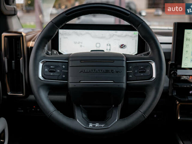 Синий ДжиЭмСи Hummer EV, объемом двигателя 0 л и пробегом 1 тыс. км за 150000 $, фото 28 на Automoto.ua