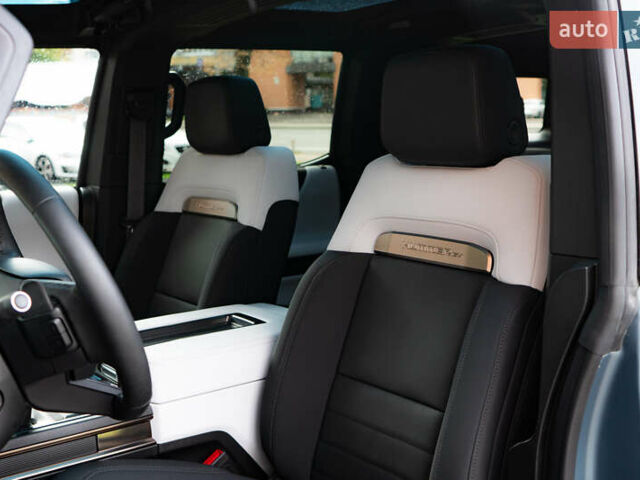 Синий ДжиЭмСи Hummer EV, объемом двигателя 0 л и пробегом 1 тыс. км за 150000 $, фото 32 на Automoto.ua