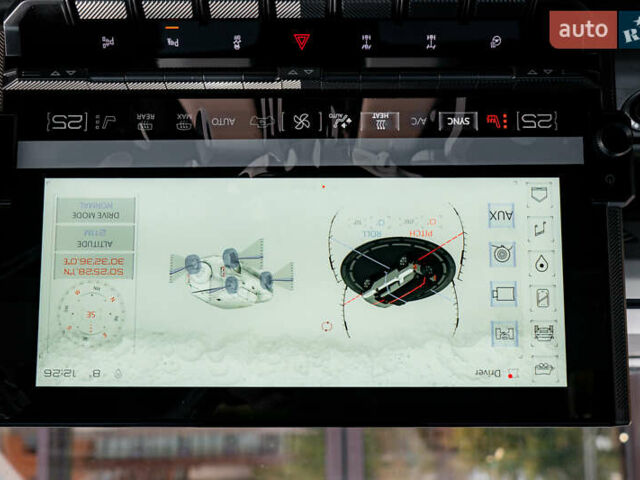 Синий ДжиЭмСи Hummer EV, объемом двигателя 0 л и пробегом 1 тыс. км за 150000 $, фото 38 на Automoto.ua