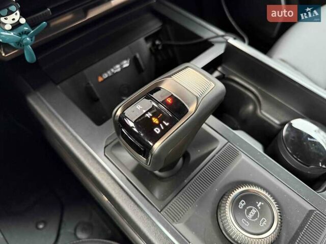 Чорний ДжіЕмСі Hummer EV SUV, об'ємом двигуна 0 л та пробігом 11 тис. км за 103900 $, фото 44 на Automoto.ua