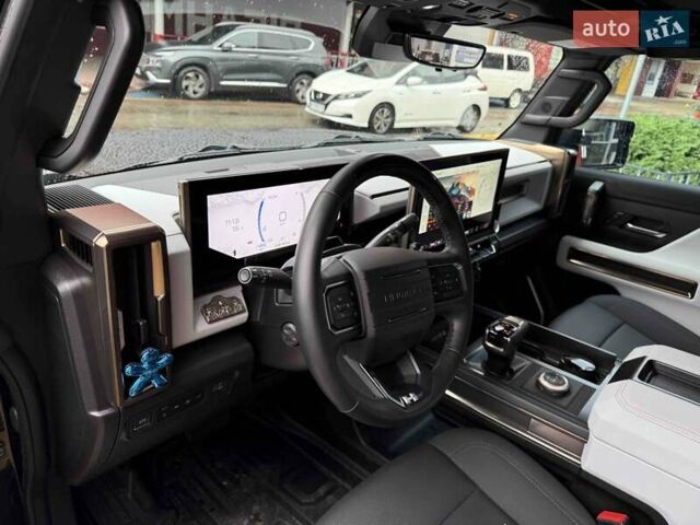 Чорний ДжіЕмСі Hummer EV SUV, об'ємом двигуна 0 л та пробігом 11 тис. км за 103900 $, фото 26 на Automoto.ua