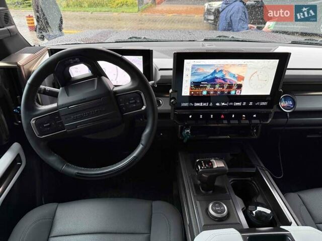 Чорний ДжіЕмСі Hummer EV SUV, об'ємом двигуна 0 л та пробігом 11 тис. км за 103900 $, фото 55 на Automoto.ua