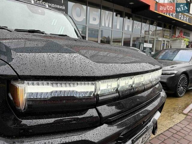 Чорний ДжіЕмСі Hummer EV SUV, об'ємом двигуна 0 л та пробігом 11 тис. км за 103900 $, фото 3 на Automoto.ua