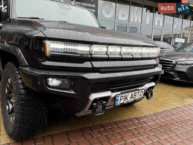 Чорний ДжіЕмСі Hummer EV SUV, об'ємом двигуна 0 л та пробігом 11 тис. км за 103900 $, фото 4 на Automoto.ua