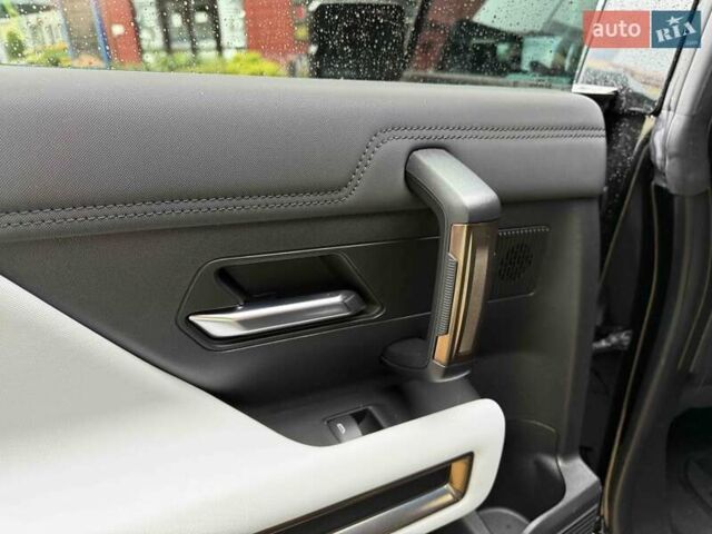 Чорний ДжіЕмСі Hummer EV SUV, об'ємом двигуна 0 л та пробігом 11 тис. км за 103900 $, фото 52 на Automoto.ua