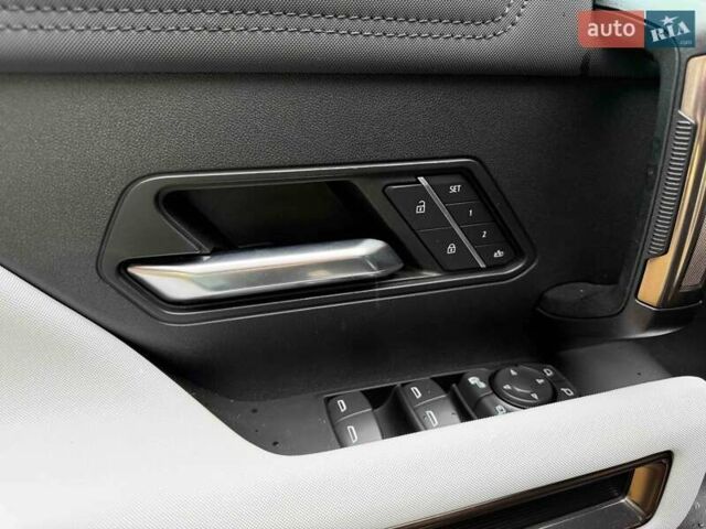 Чорний ДжіЕмСі Hummer EV SUV, об'ємом двигуна 0 л та пробігом 11 тис. км за 103900 $, фото 21 на Automoto.ua
