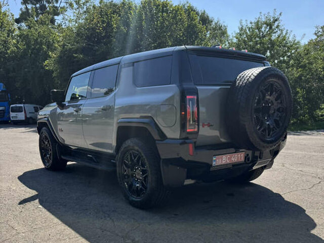 Серый ДжиЭмСи Hummer EV SUV, объемом двигателя 0 л и пробегом 3 тыс. км за 105000 $, фото 5 на Automoto.ua
