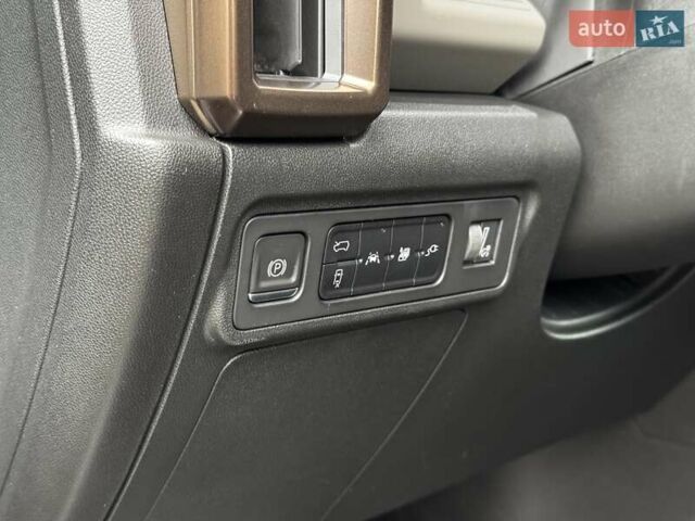 Зеленый ДжиЭмСи Hummer EV SUV, объемом двигателя 0 л и пробегом 4 тыс. км за 145000 $, фото 25 на Automoto.ua