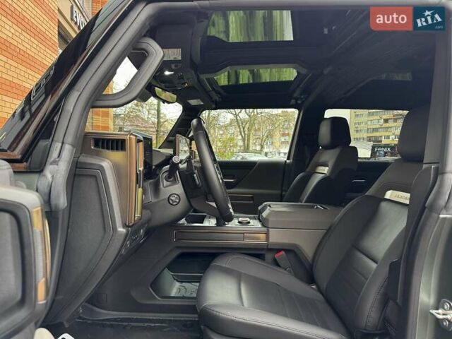 Зеленый ДжиЭмСи Hummer EV SUV, объемом двигателя 0 л и пробегом 4 тыс. км за 145000 $, фото 20 на Automoto.ua