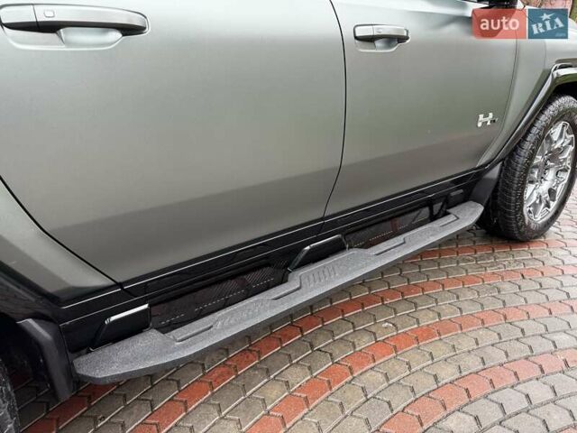 Зеленый ДжиЭмСи Hummer EV SUV, объемом двигателя 0 л и пробегом 4 тыс. км за 145000 $, фото 14 на Automoto.ua