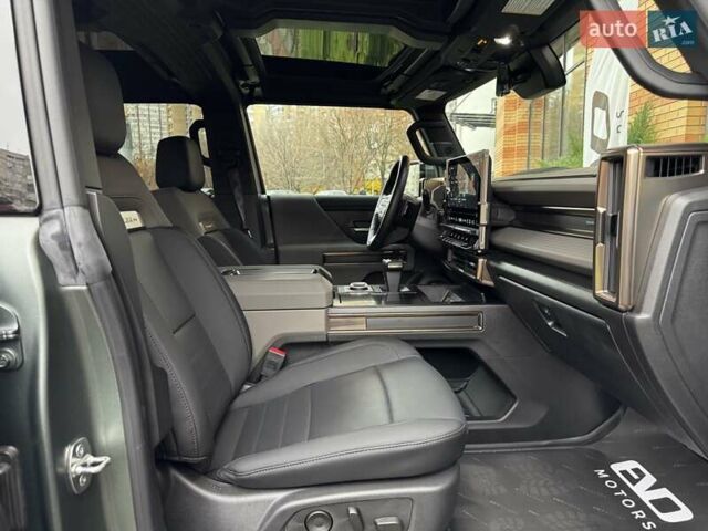 Зеленый ДжиЭмСи Hummer EV SUV, объемом двигателя 0 л и пробегом 4 тыс. км за 145000 $, фото 36 на Automoto.ua