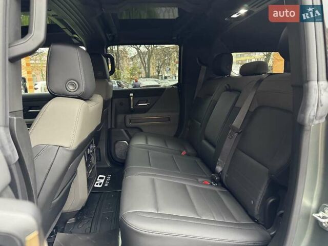 Зеленый ДжиЭмСи Hummer EV SUV, объемом двигателя 0 л и пробегом 4 тыс. км за 145000 $, фото 39 на Automoto.ua