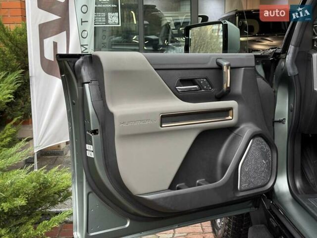 Зеленый ДжиЭмСи Hummer EV SUV, объемом двигателя 0 л и пробегом 4 тыс. км за 145000 $, фото 18 на Automoto.ua