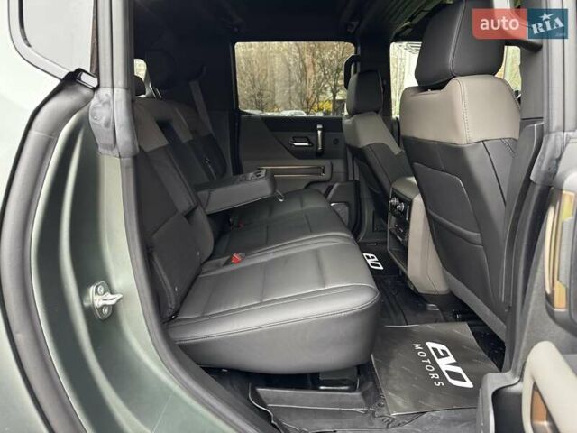 Зеленый ДжиЭмСи Hummer EV SUV, объемом двигателя 0 л и пробегом 4 тыс. км за 145000 $, фото 41 на Automoto.ua