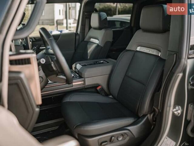 Зеленый ДжиЭмСи Hummer EV SUV, объемом двигателя 0 л и пробегом 10 тыс. км за 99900 $, фото 12 на Automoto.ua