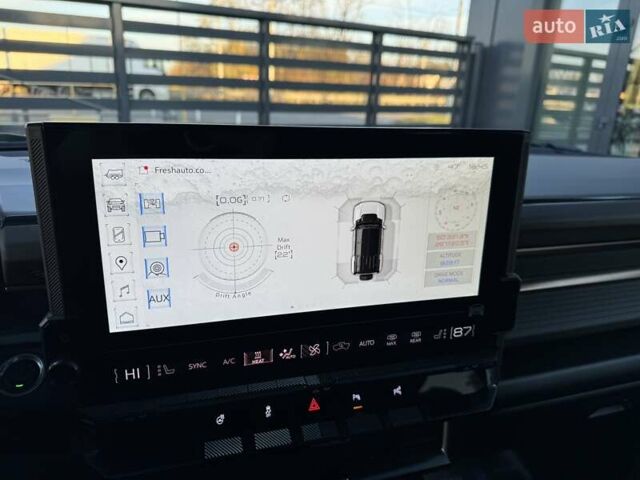 Зеленый ДжиЭмСи Hummer EV SUV, объемом двигателя 0 л и пробегом 10 тыс. км за 95900 $, фото 25 на Automoto.ua