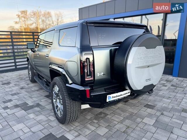 Зеленый ДжиЭмСи Hummer EV SUV, объемом двигателя 0 л и пробегом 10 тыс. км за 95900 $, фото 10 на Automoto.ua