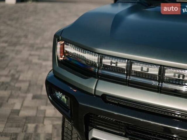 Зеленый ДжиЭмСи Hummer EV SUV, объемом двигателя 0 л и пробегом 10 тыс. км за 99900 $, фото 5 на Automoto.ua