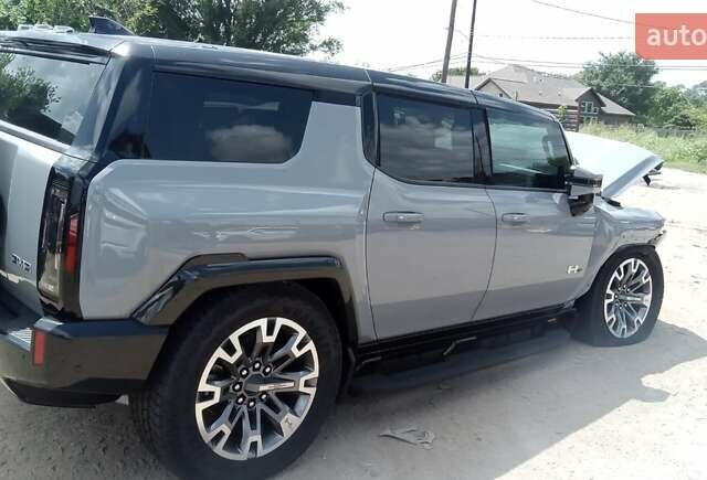 Зеленый ДжиЭмСи Hummer EV SUV, объемом двигателя 0 л и пробегом 1 тыс. км за 78999 $, фото 1 на Automoto.ua