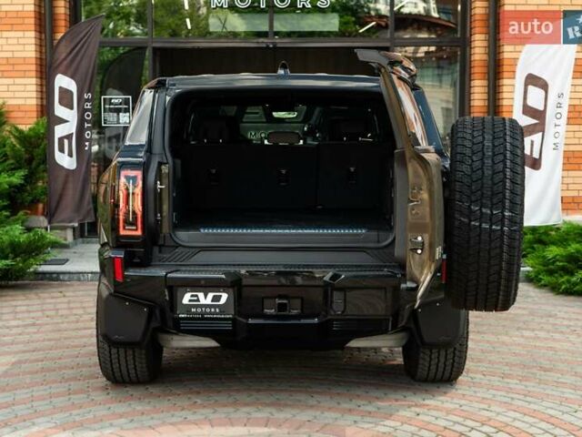 Зелений ДжіЕмСі Hummer EV SUV, об'ємом двигуна 0 л та пробігом 1 тис. км за 115000 $, фото 8 на Automoto.ua