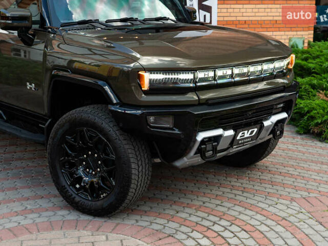 Зелений ДжіЕмСі Hummer EV SUV, об'ємом двигуна 0 л та пробігом 1 тис. км за 115000 $, фото 21 на Automoto.ua